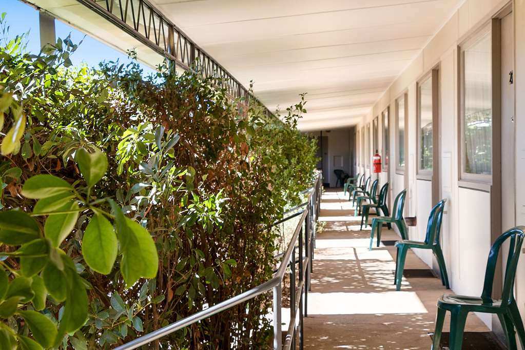Ben Hall Motor Inn Форбс Экстерьер фото